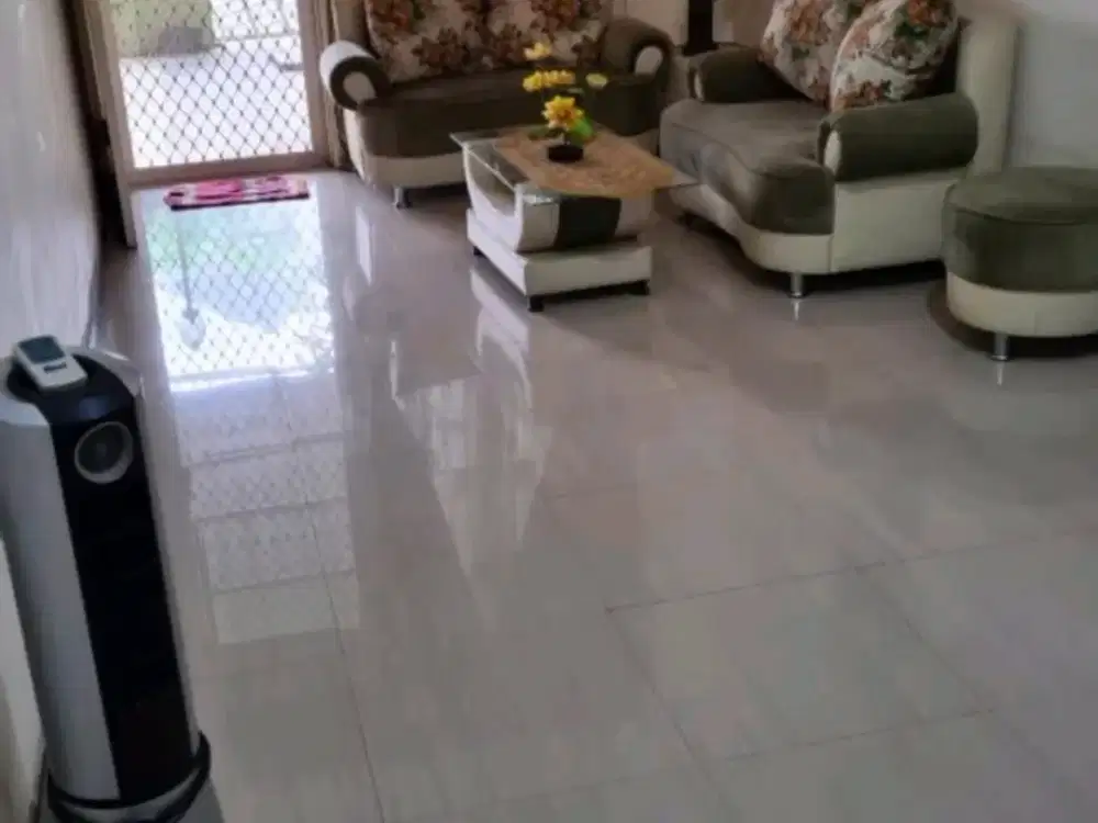Rumah sewa murah ditengah kota dekat jenggolo Natura residence