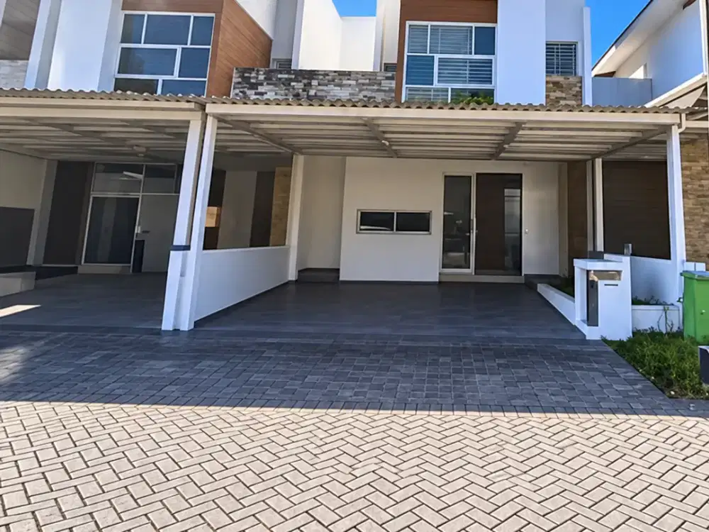 DIJUAL MURAHHH RUMAH GREENWICH ROYAL RESIDENCE 2LT 3KT KOSONGAN WIYUNG