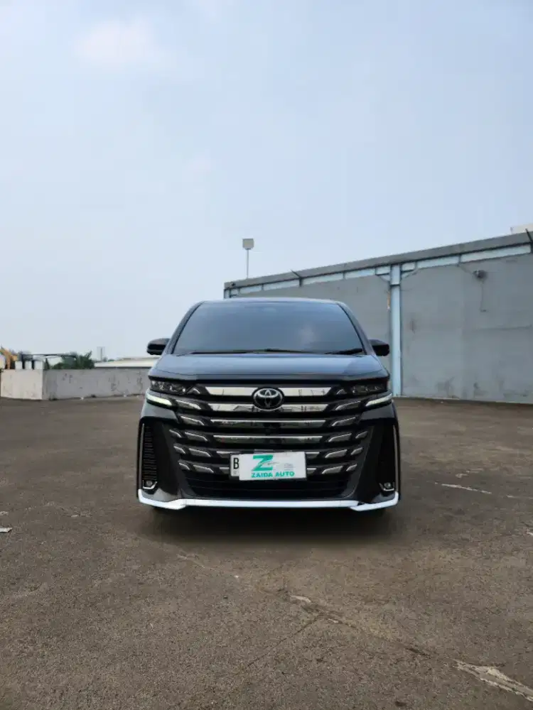 TOYOTA VELLFIRE 2.5 HYBRID 2024/2025