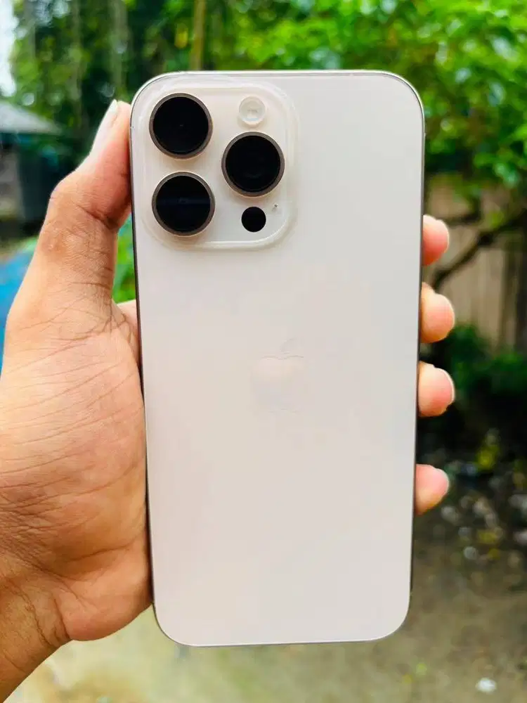 Iphone 16 pro max 256 resmi. No minus