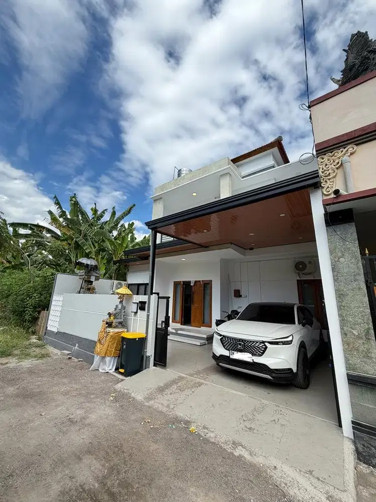 Rumah Lantai 2 Semua Dengan isian Dekat Pusat kota singaraja