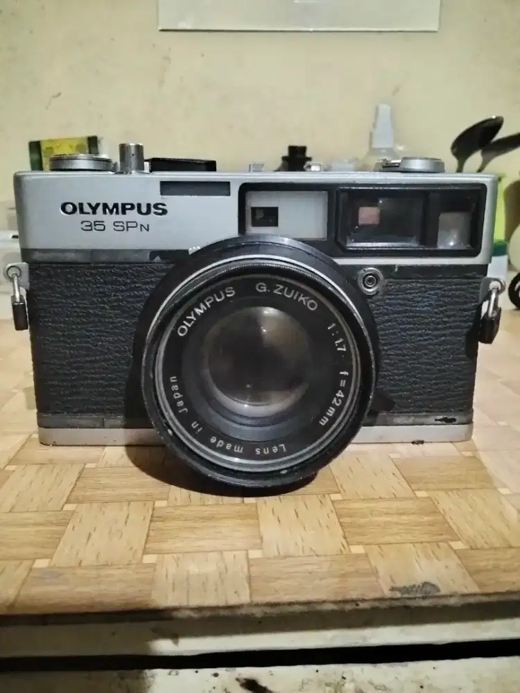 Kamera analog OLYMPUS 35 SPn