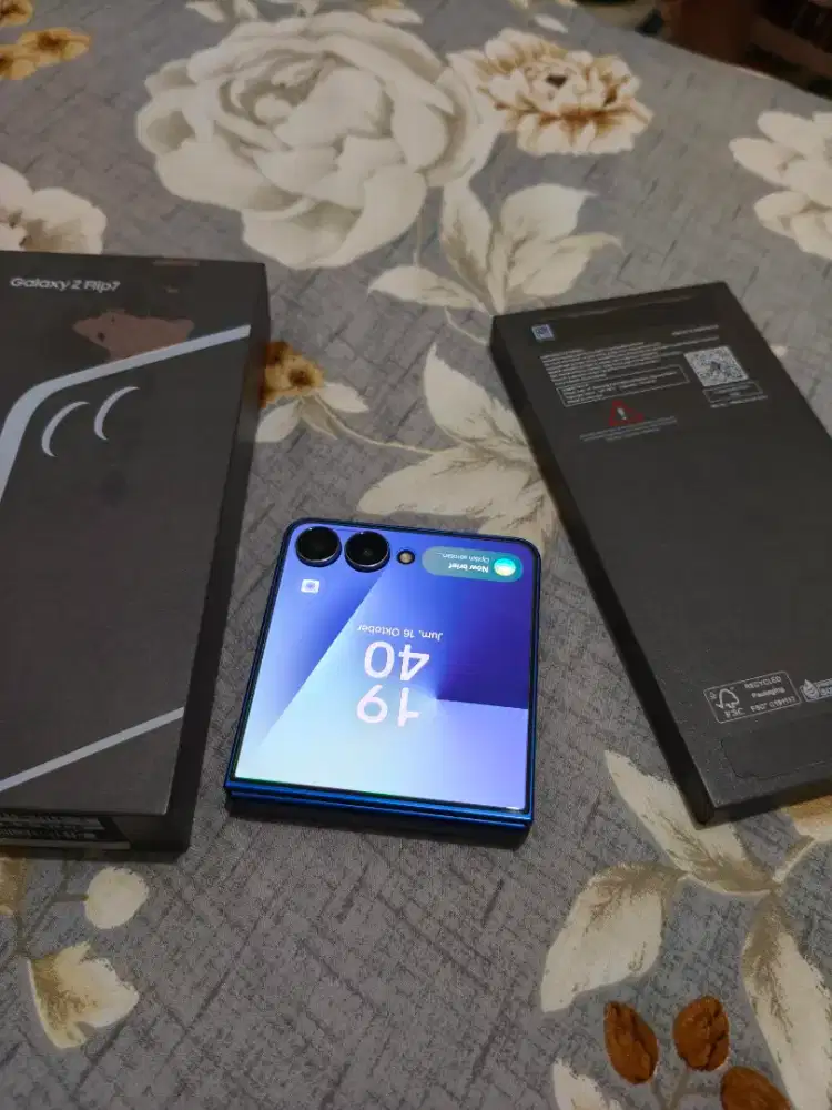 Samsung Z Flip 7