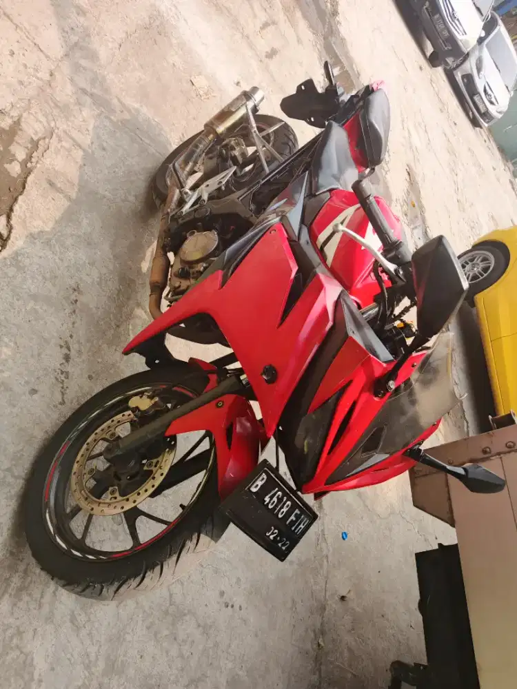 CBR 150R BPKB paktur KTP nempel 2017