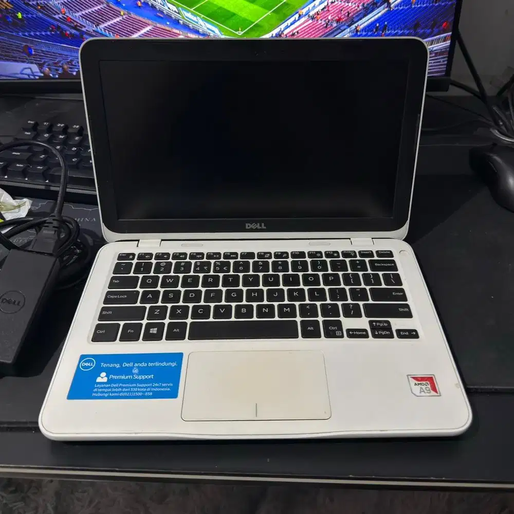 Laptop Dell inspiron 3180