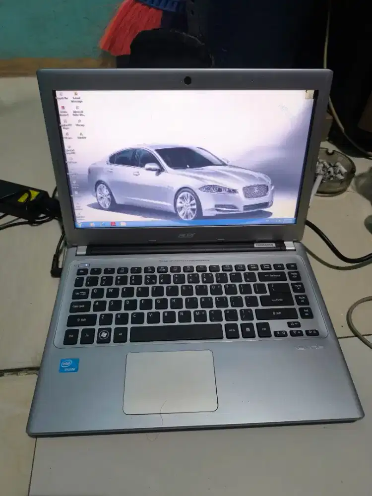 Laptop acer aspire v5 431