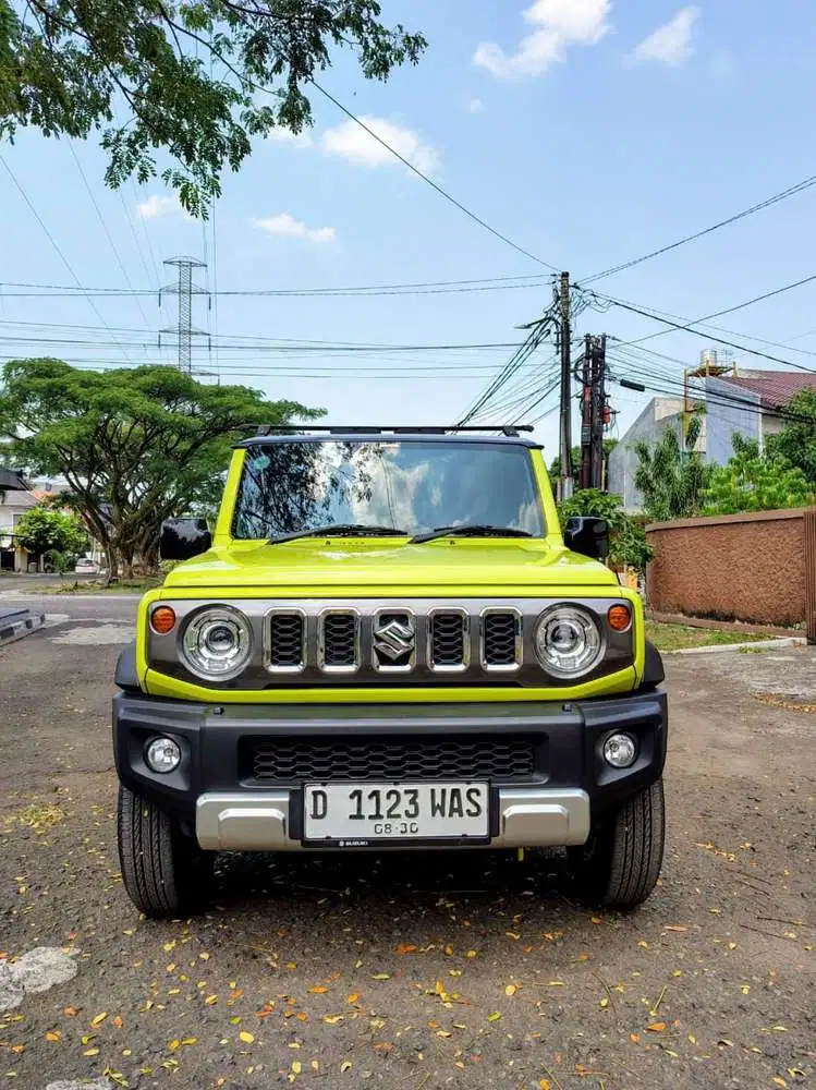Suzuki Jimny 4x4 Long Twotone 2024 Low km.3Rb