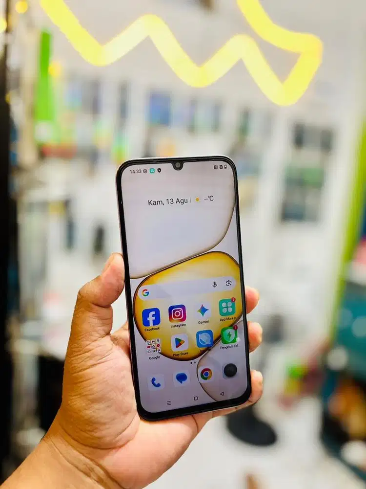 Realme P4 Lite 4g 4/256 Hp casan