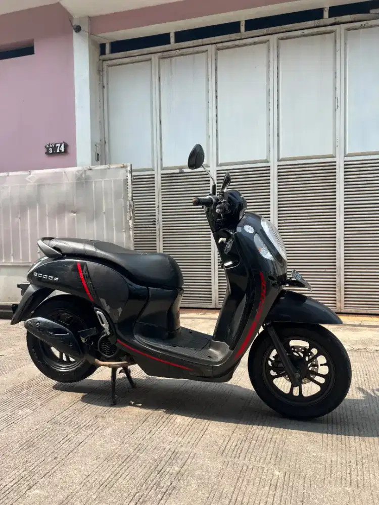 Honda Scoopy new donat tahun 2021