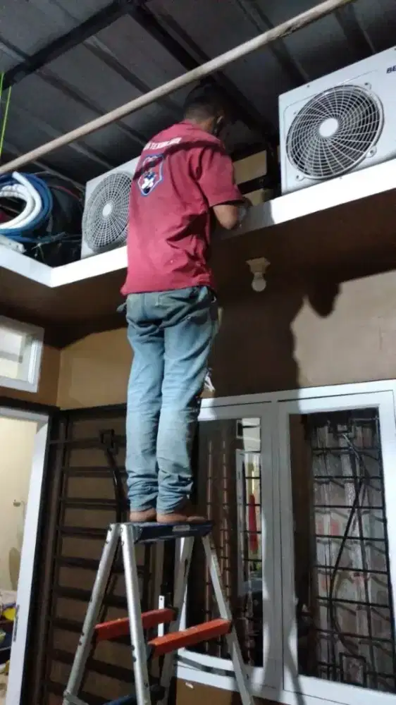 Bongkar pasang AC service AC cuci Ac