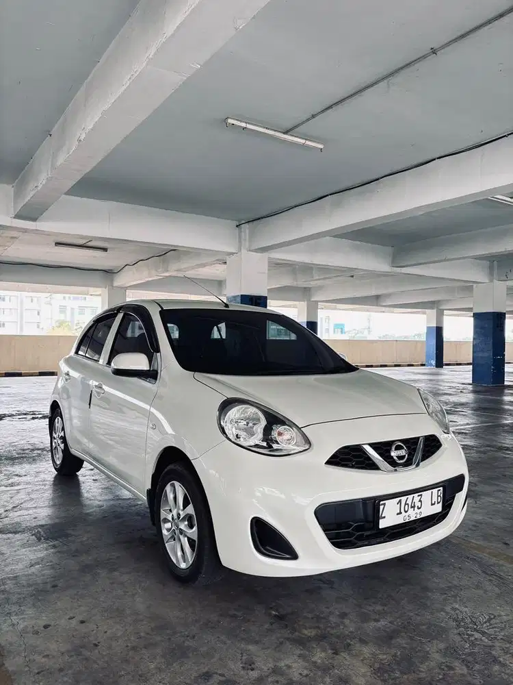 NISSAN MARCH AT 2015