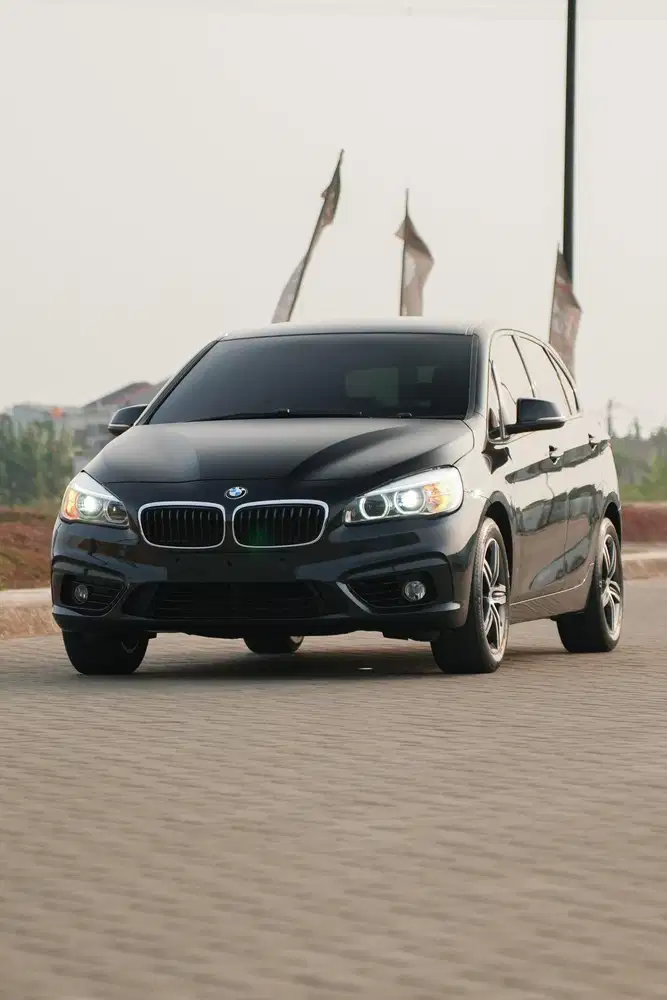[ Rare ] BMW 218i Active Tourer 2016