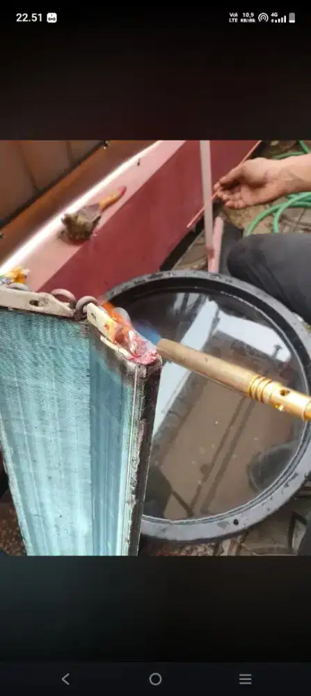 Jasa servis AC kulkas mesin cyci kompa air dlk