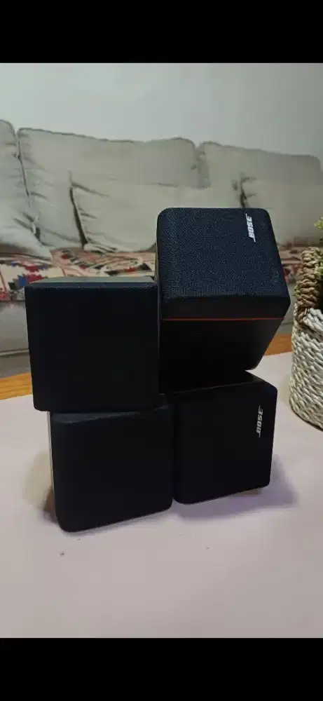 Bose Accoustimas Sattelite Speaker Bose AM5 seri 2