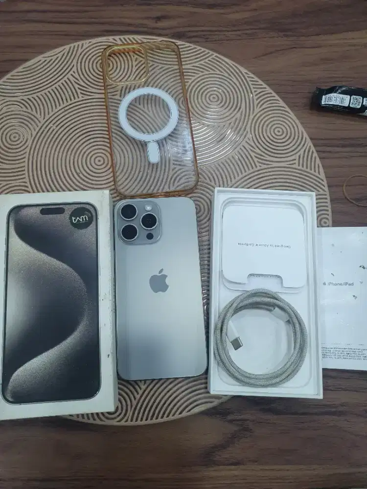 Iphone 15 Promax 256gb bh85% mulus fullsheet ex resmi ibox