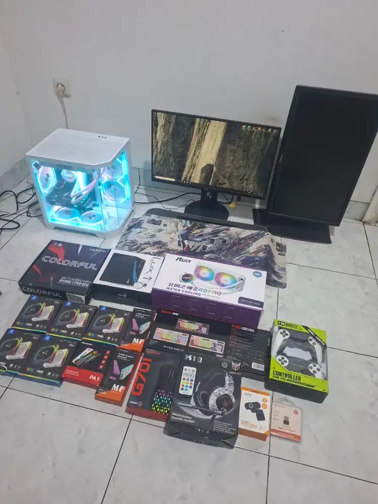 Pc Gaming Pc Fullset Live Streaming i5 gen 10 RTX 3060 12GB RX 6700 XT