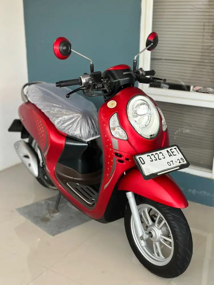 HONDA SCOOPY 2024 STYLISH MULUS! LOW KM 11RB!!