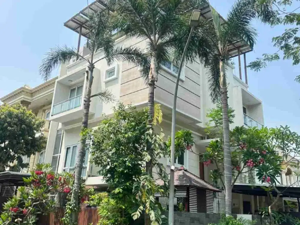 RUMAH HOOK EXCLUSIVE DI FLORENCE PIK 1 JAKARTA UTARA