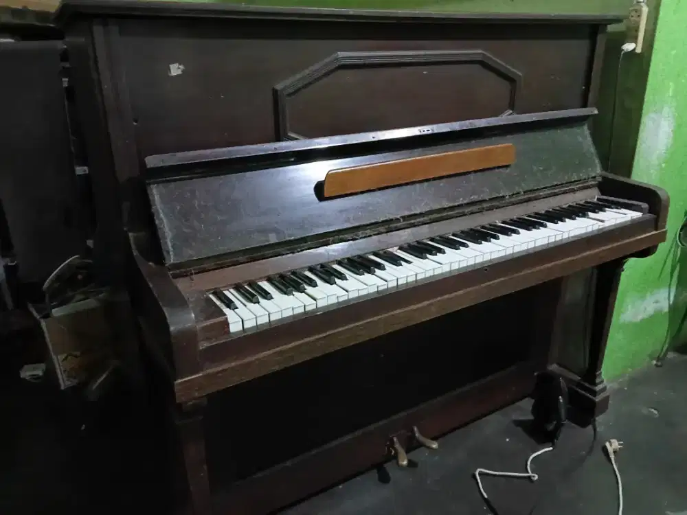 Jual piano tua, harga negoo