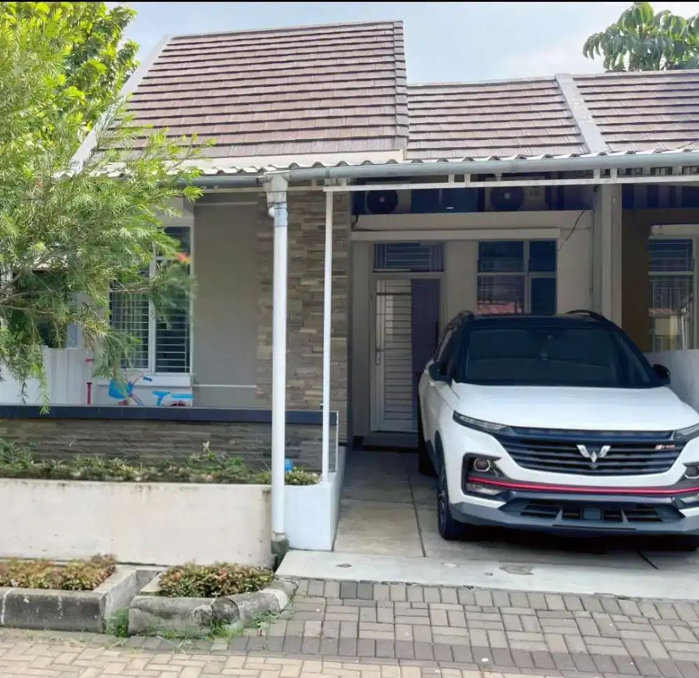 Dijual Murah Rumah 1 Lantai Hook Semi Furnish di Bukit Cimanggu City