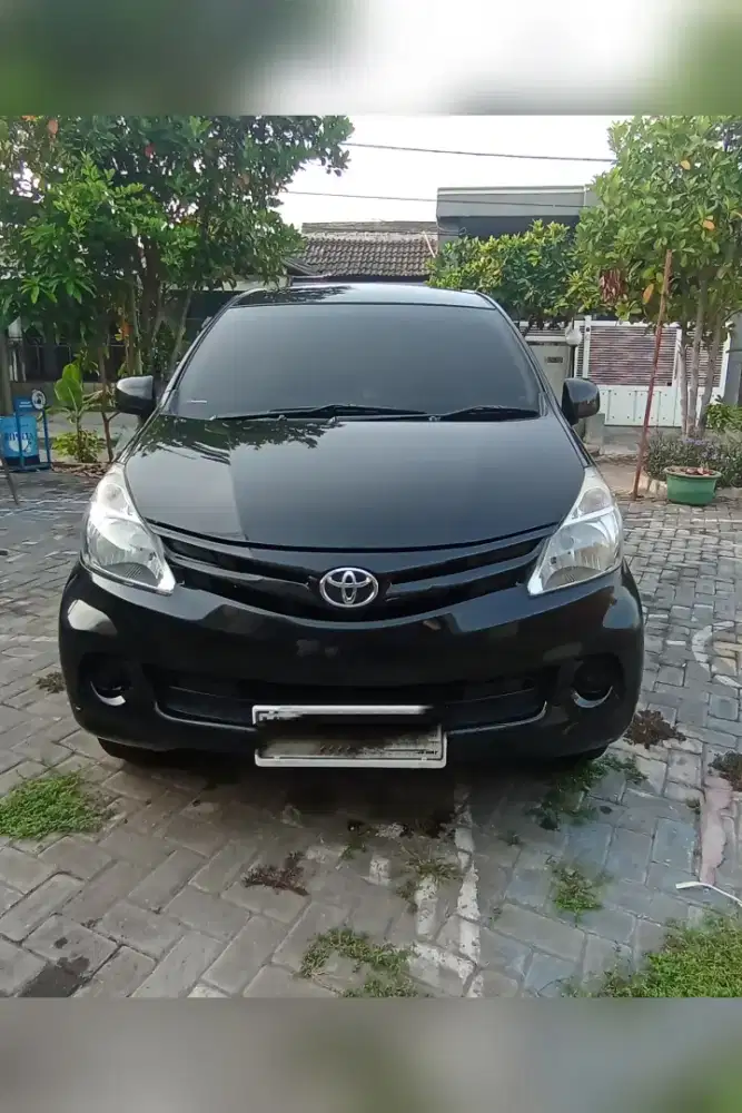 Avanza 2013 km 103.000
