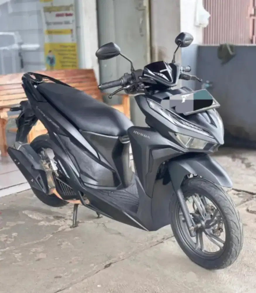 Dijual Honda Vario ESP 150 Techno Tahun 2019