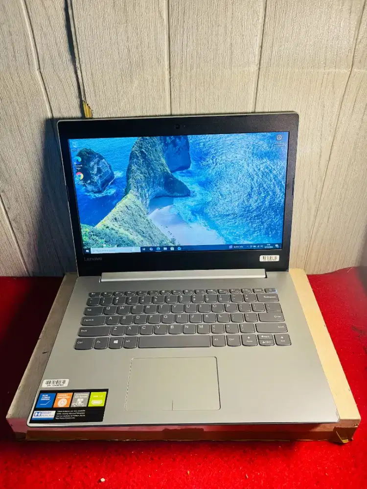 jual cepet saja lenovo Ideaped 330 i5 gen 8 double vga