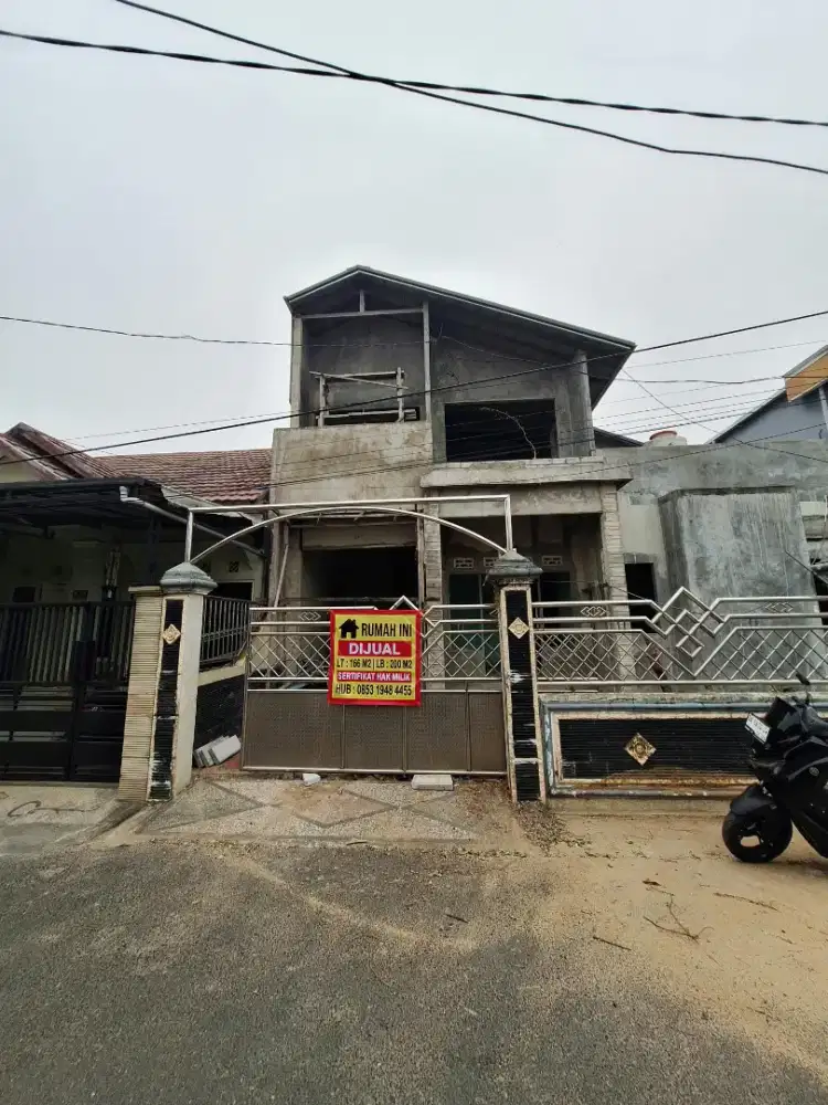 DIJUAL RUMAH 2 LANTAI