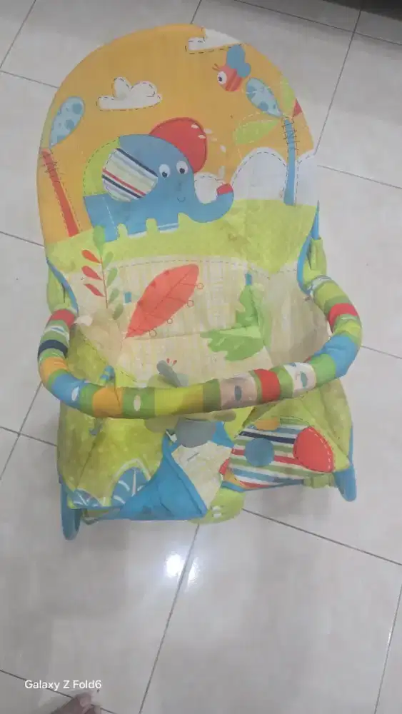 Kursi bayi jenis bouncer kondisi bekas bagus