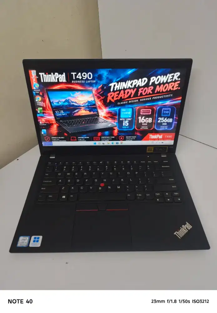 ThinkPad T490 Core i5 RAM 16GB SSD 256GB — Laptop Bisnis Premium!Win11
