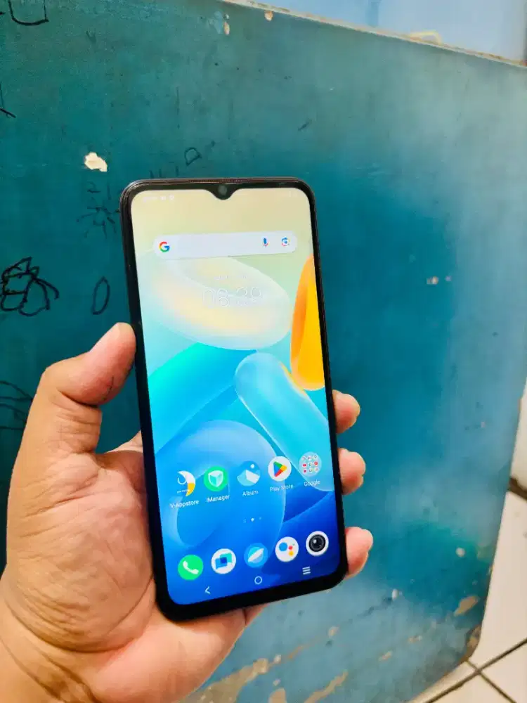 Vivo Y75 5g 8/128 Hp casan 10 watt