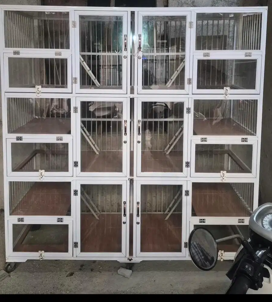Kandang kucing 3 tingkat