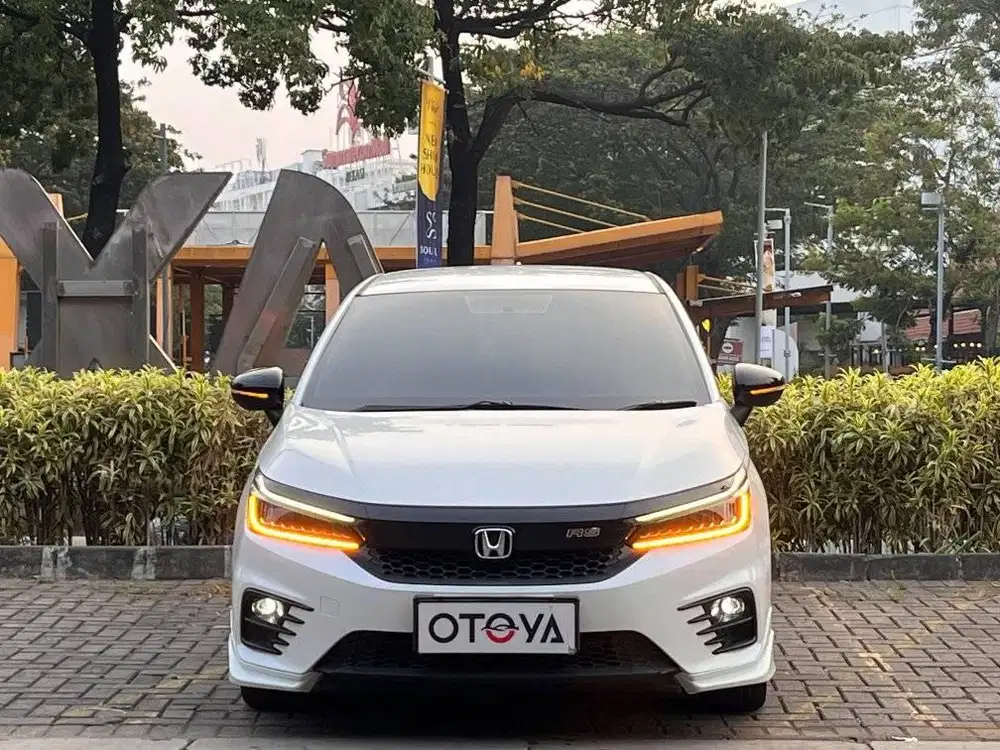 (LOW KM61rb) City Hatchback RS HB 1.5 AT 2021