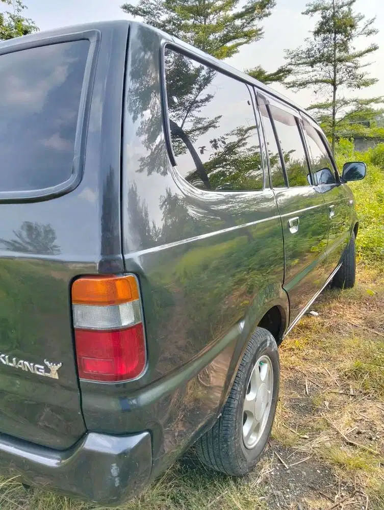 Toyota Kijang 1997 Bensin