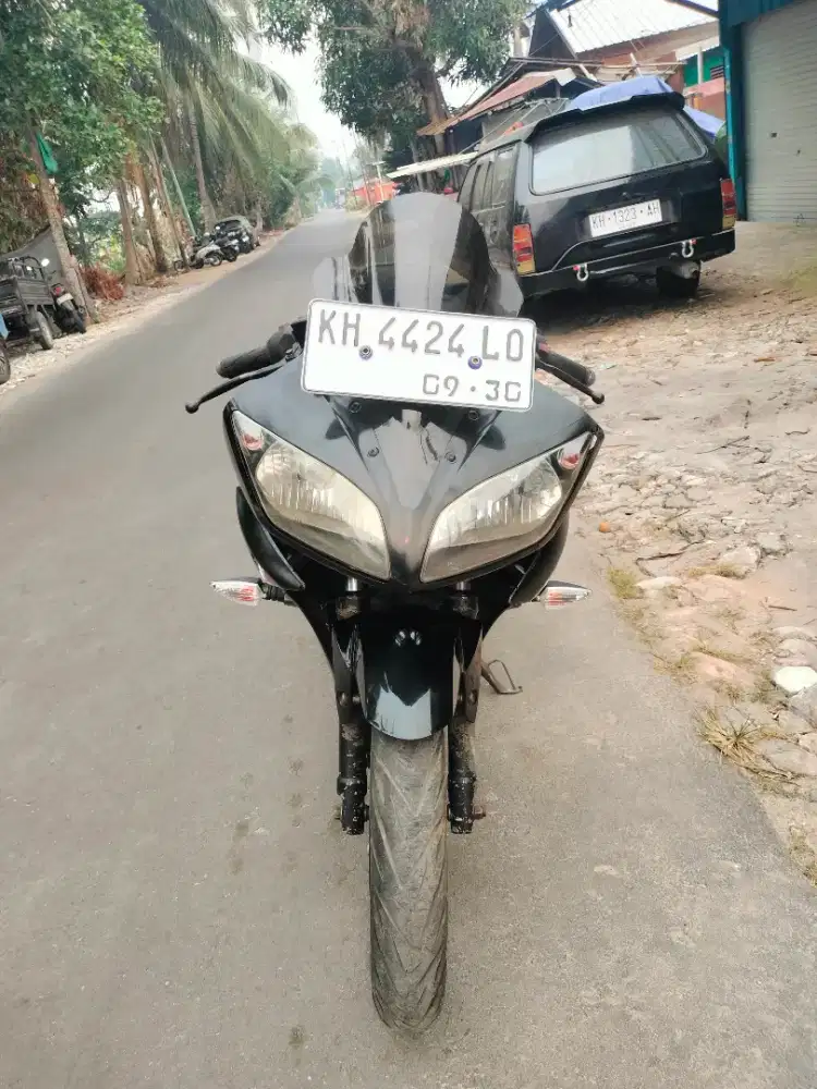 Yamaha R15 V2 Tahun 2015 Akhir