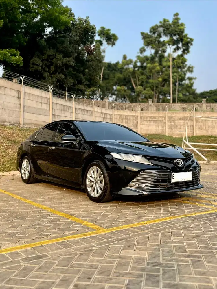 Toyota Camry 2.5 V 2021 Tangan Pertama