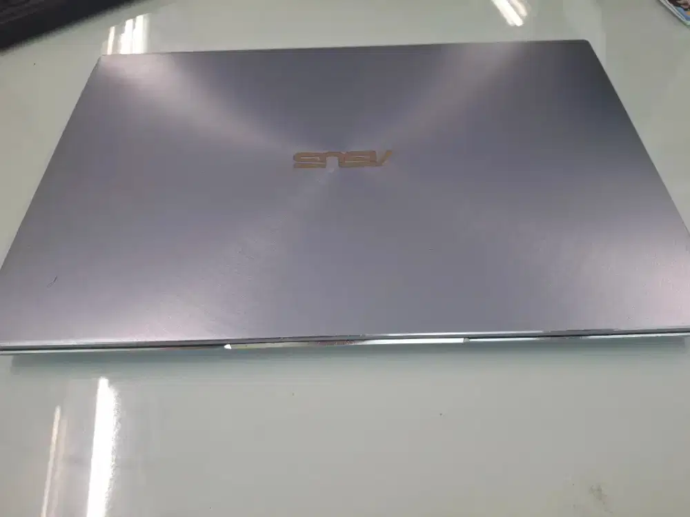 Asus Zenbook UM431D Ryzen 5
