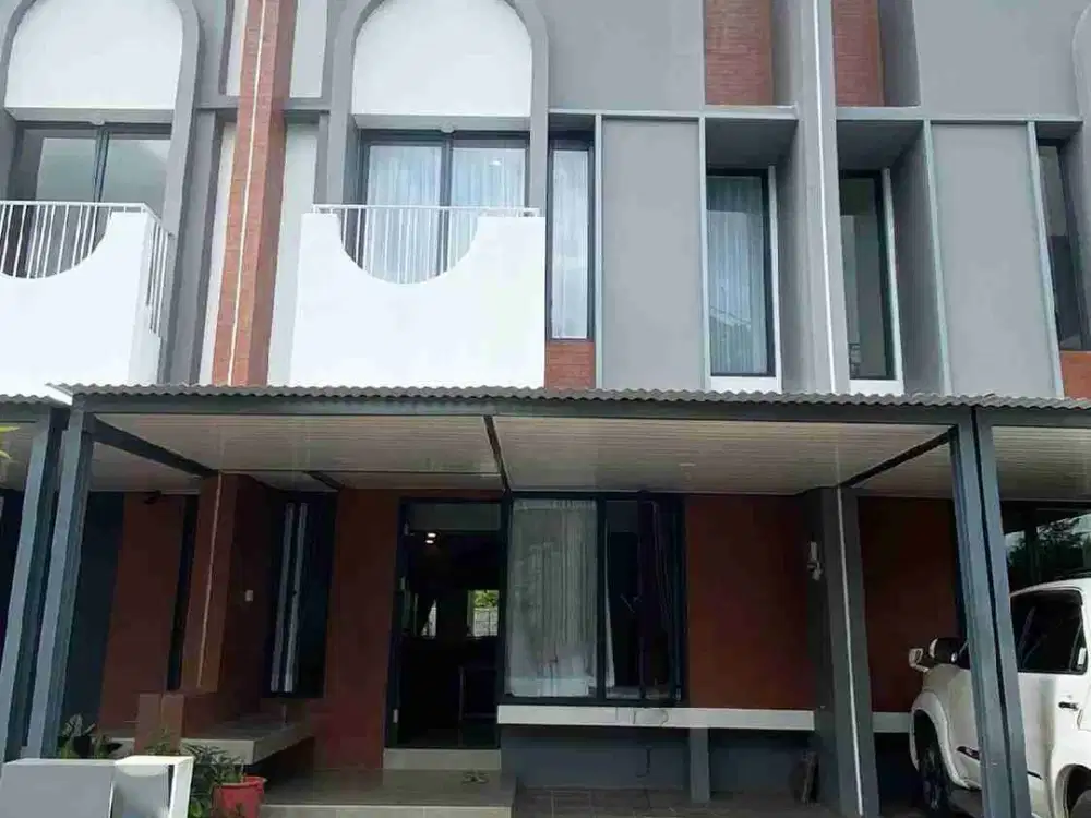 DISEWAKAN RUMAH MURAH STRATEGIS FULL FURNISH FREZA SUITE BSD