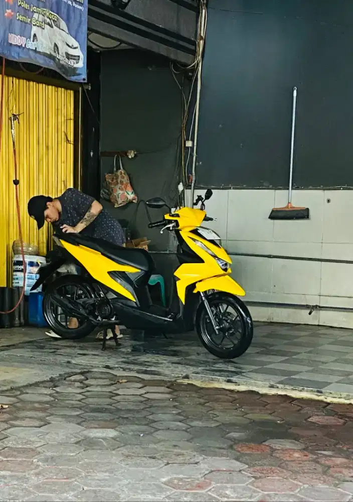 Di jual beat deluxe 2022 lengkap warna sesuai surat