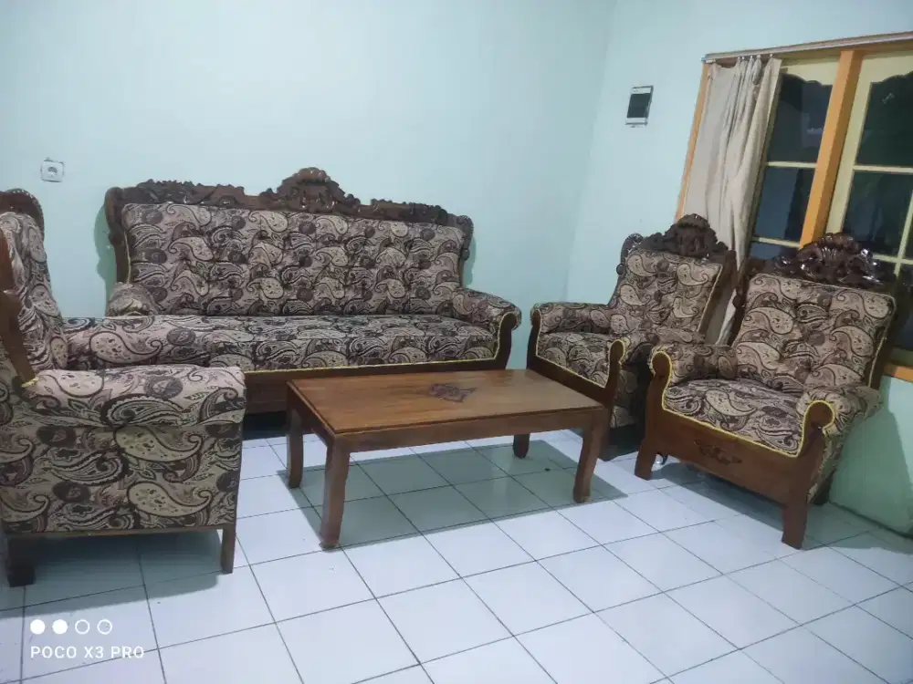 Sofa bekas tapi Masih bagus