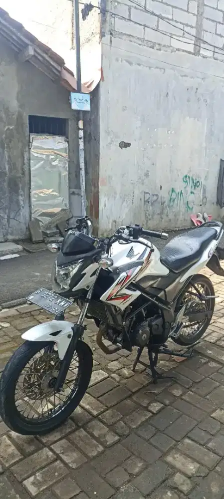 jual motor lagi BU soalnya