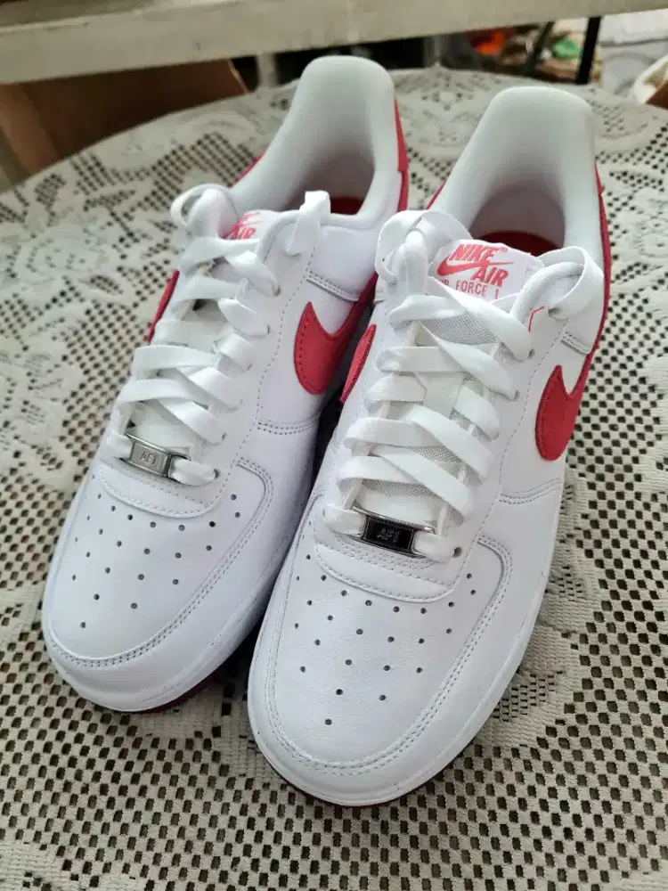 NIKE AIR FORCE 1 VALENTINE DAY LEGIT ORIGINAL