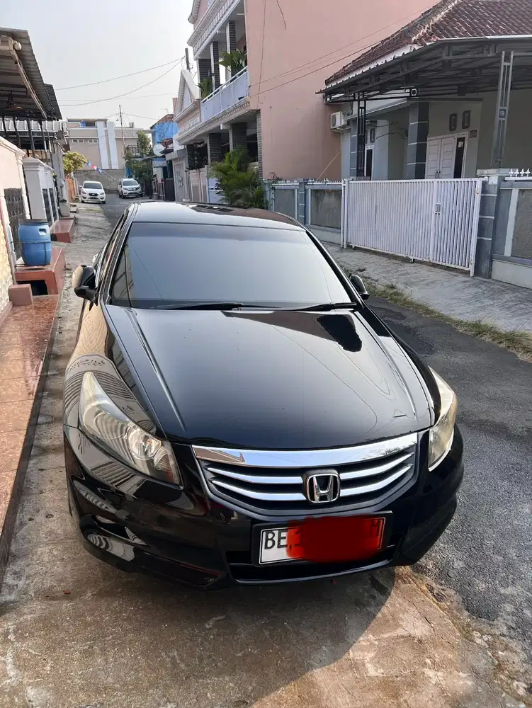 Honda Accord 2011 istimewa