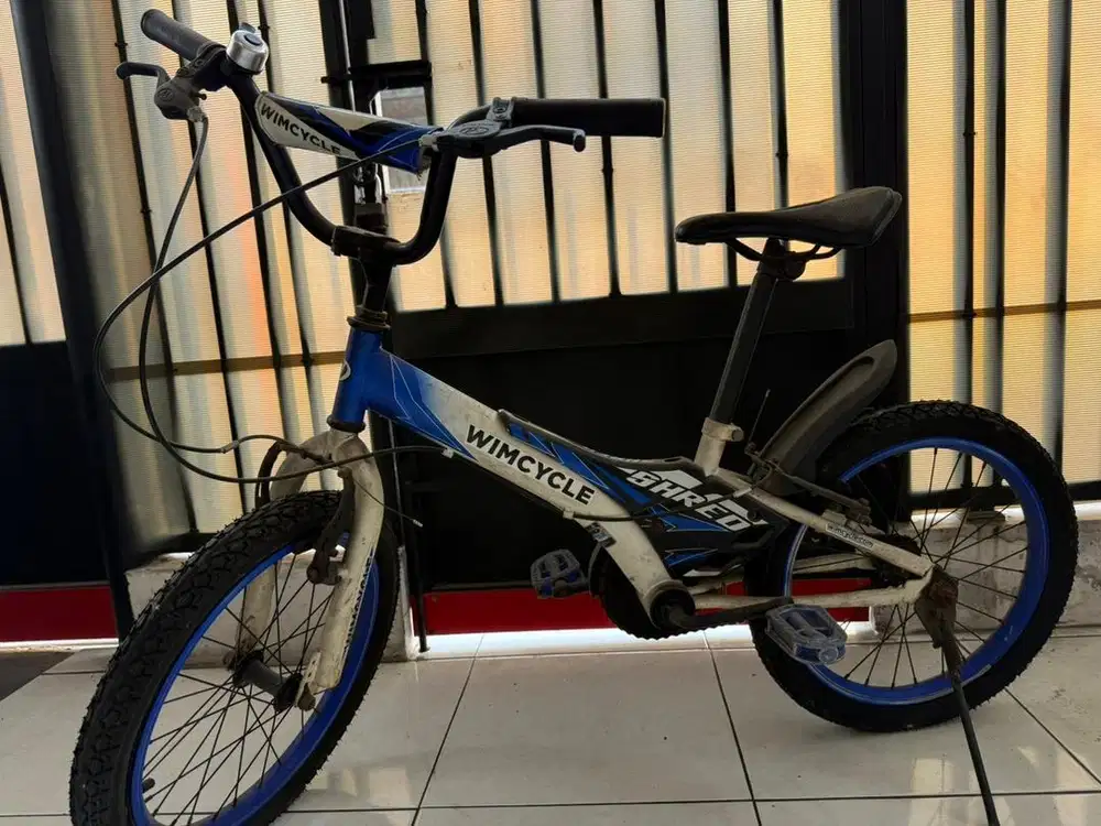 Sepeda BMX Wimcycle 18