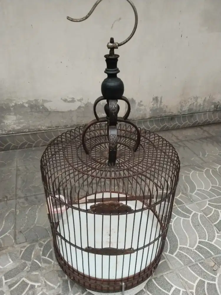 Kandang burung kayu