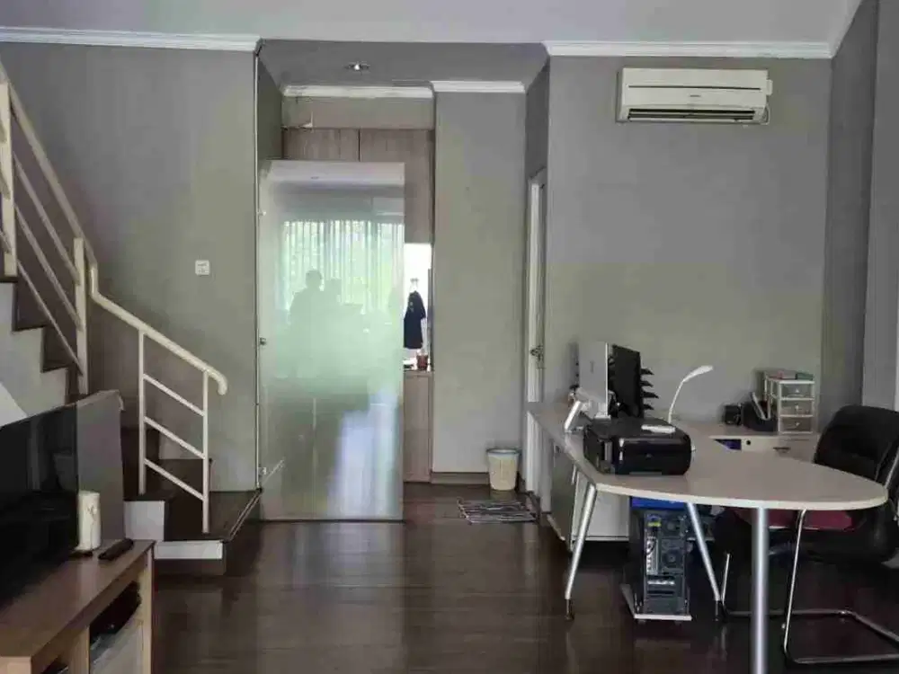 DIJUAL CEPAT 
Ruko Malibu Bsd City Full Furnished