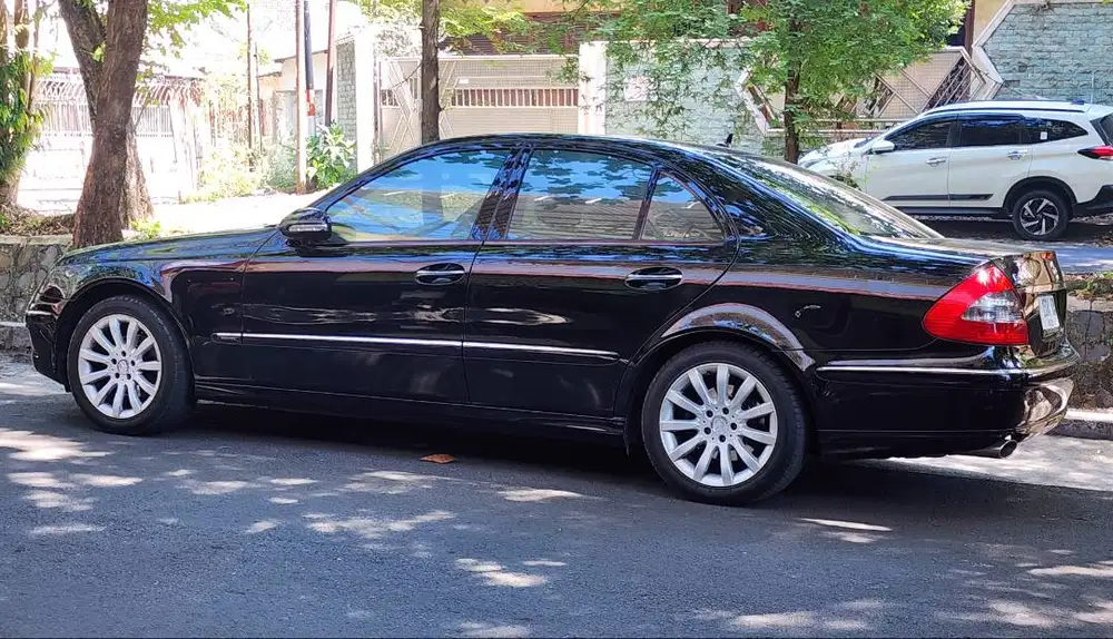Mercedes Benz w211 E280 facelift 2008