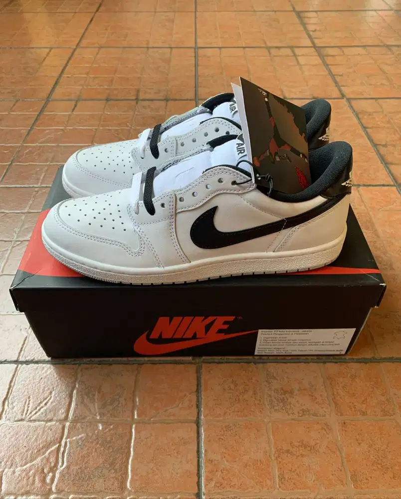 Nike Air Jordan 1 Low 85 Metallic Black Size US 9 / Euro 42.5 BNIB