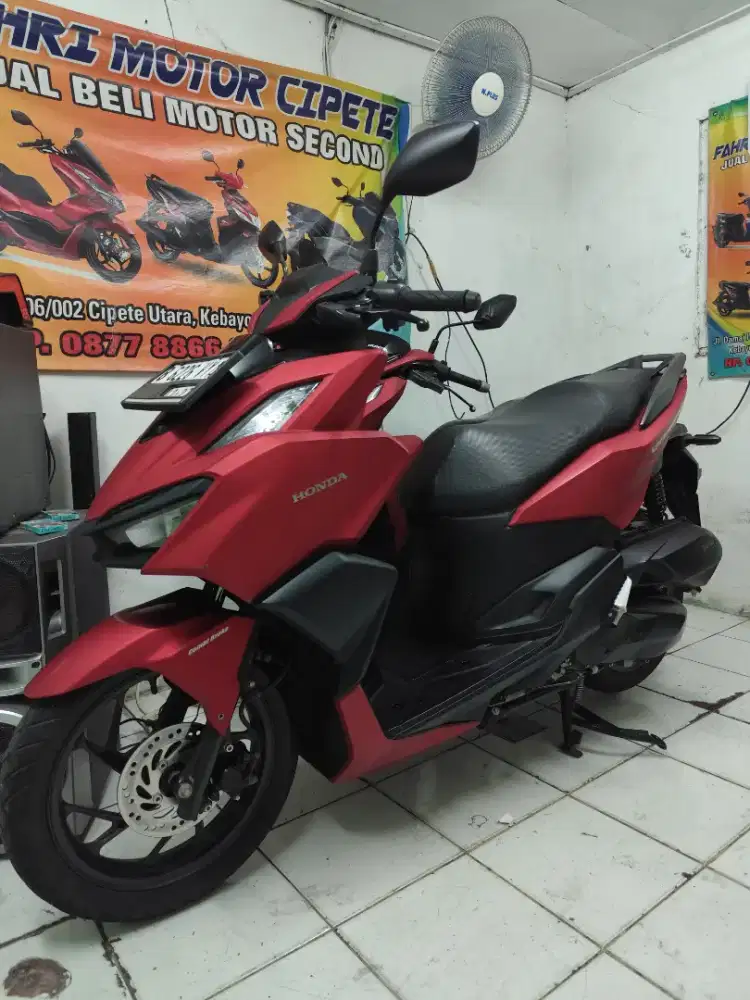 Honda Vario 160 Kayles Lengkap