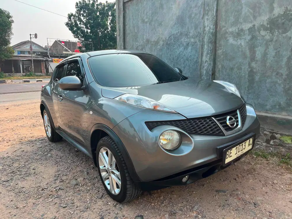 JUKE RX MATIC BENSIN 2011